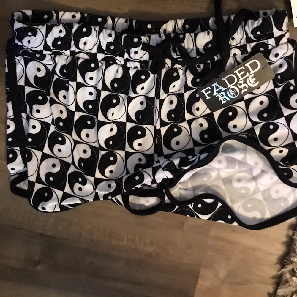 5/$25 NWT Yin Yang Black & White Dolphin Retro Track Shorts Drawstring